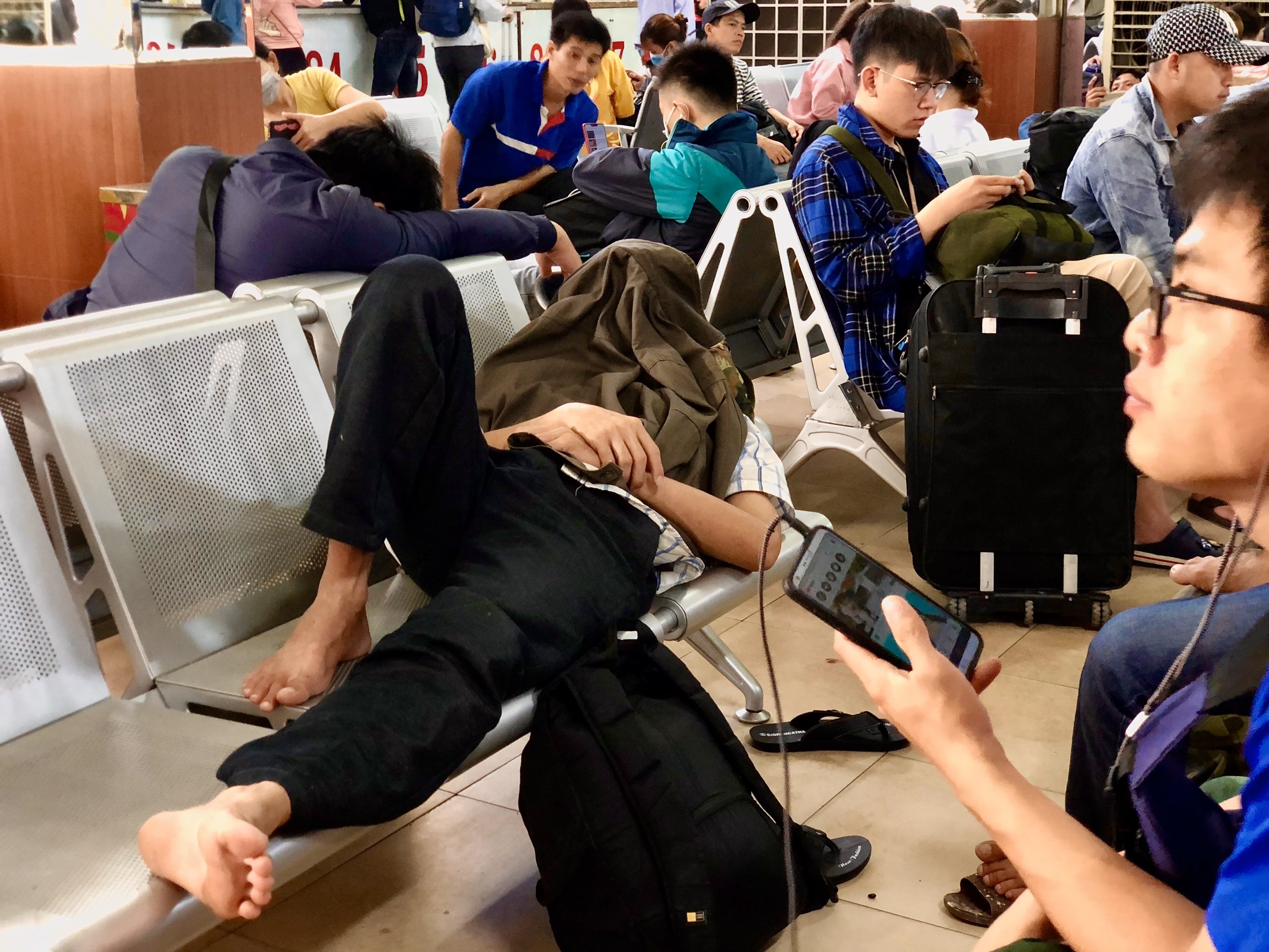 ben xe mien Dong dong duc anh 3