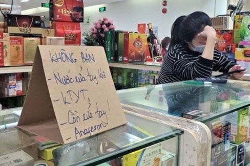 Keu goi khong ban khau trang bi xu ly ra sao? hinh anh
