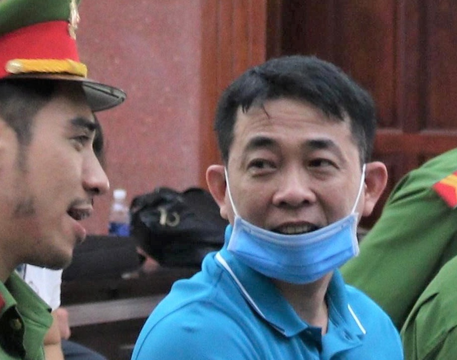 Xuat hien chung cu moi, toa hoan xu vu VN Pharma hinh anh