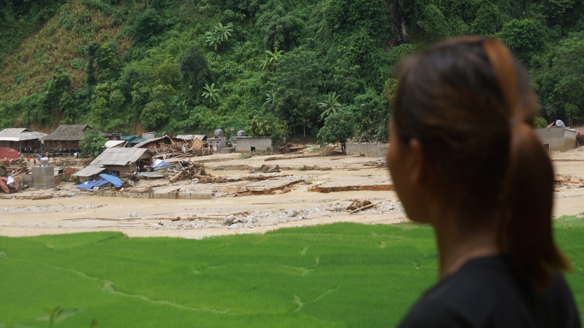 ban lang tan hoang sau lu anh 1