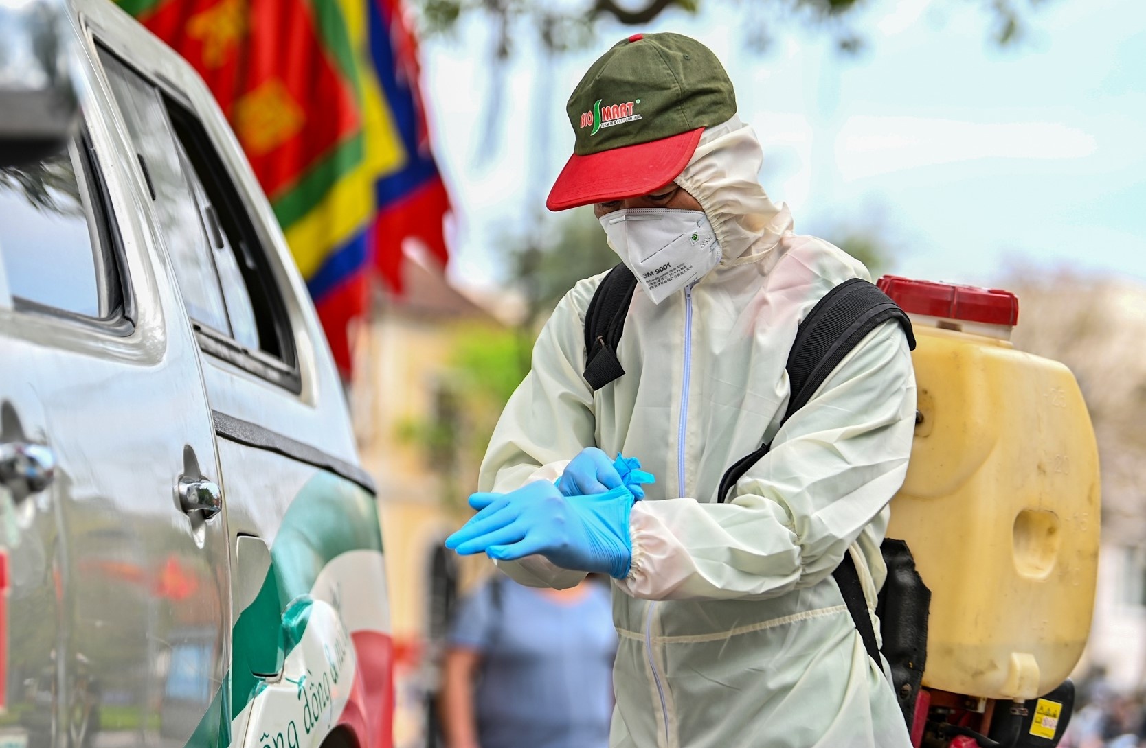 Doi phan ung nhanh o TP.HCM den Binh Thuan chong dich Covid-19 hinh anh