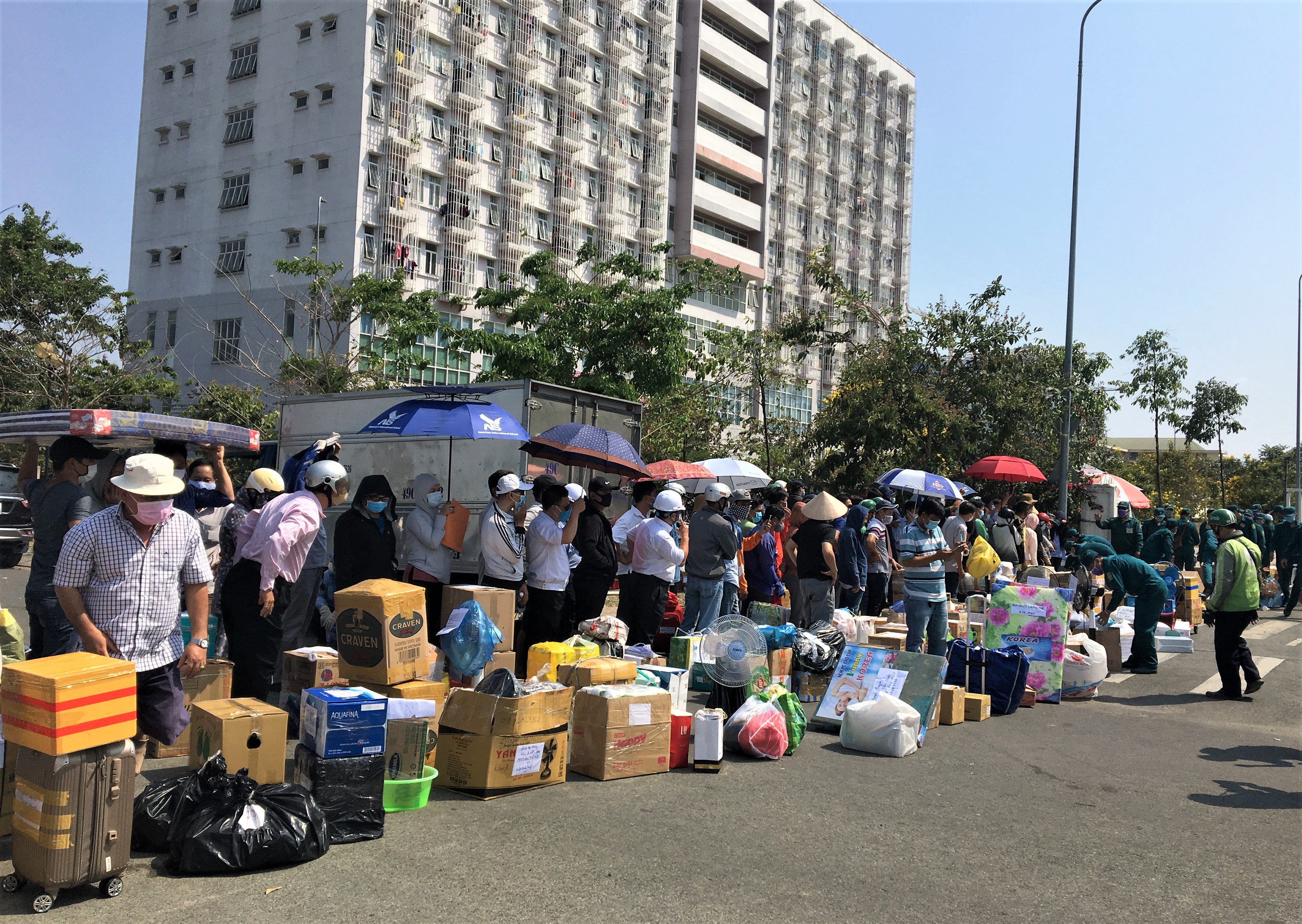 Gui ca tu lanh cho nguoi cach ly anh 2