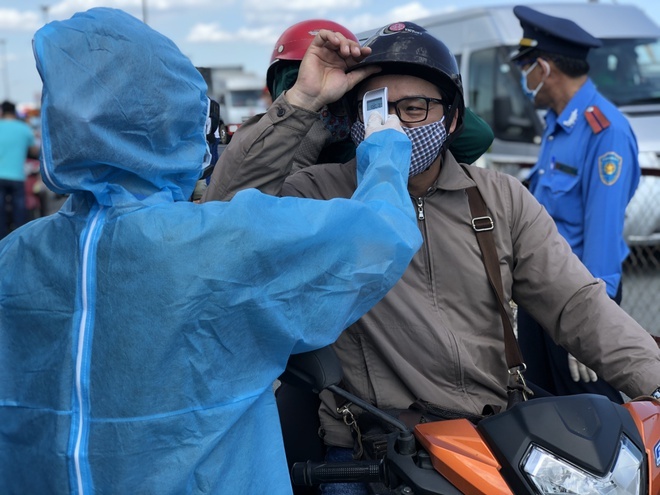 TP.HCM ngung 62 chot kiem dich phong, chong Covid-19 hinh anh