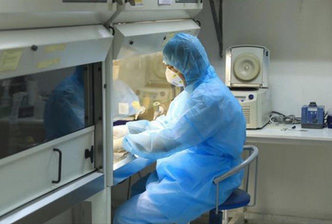 Tu mu gia thiet bi y te hinh anh