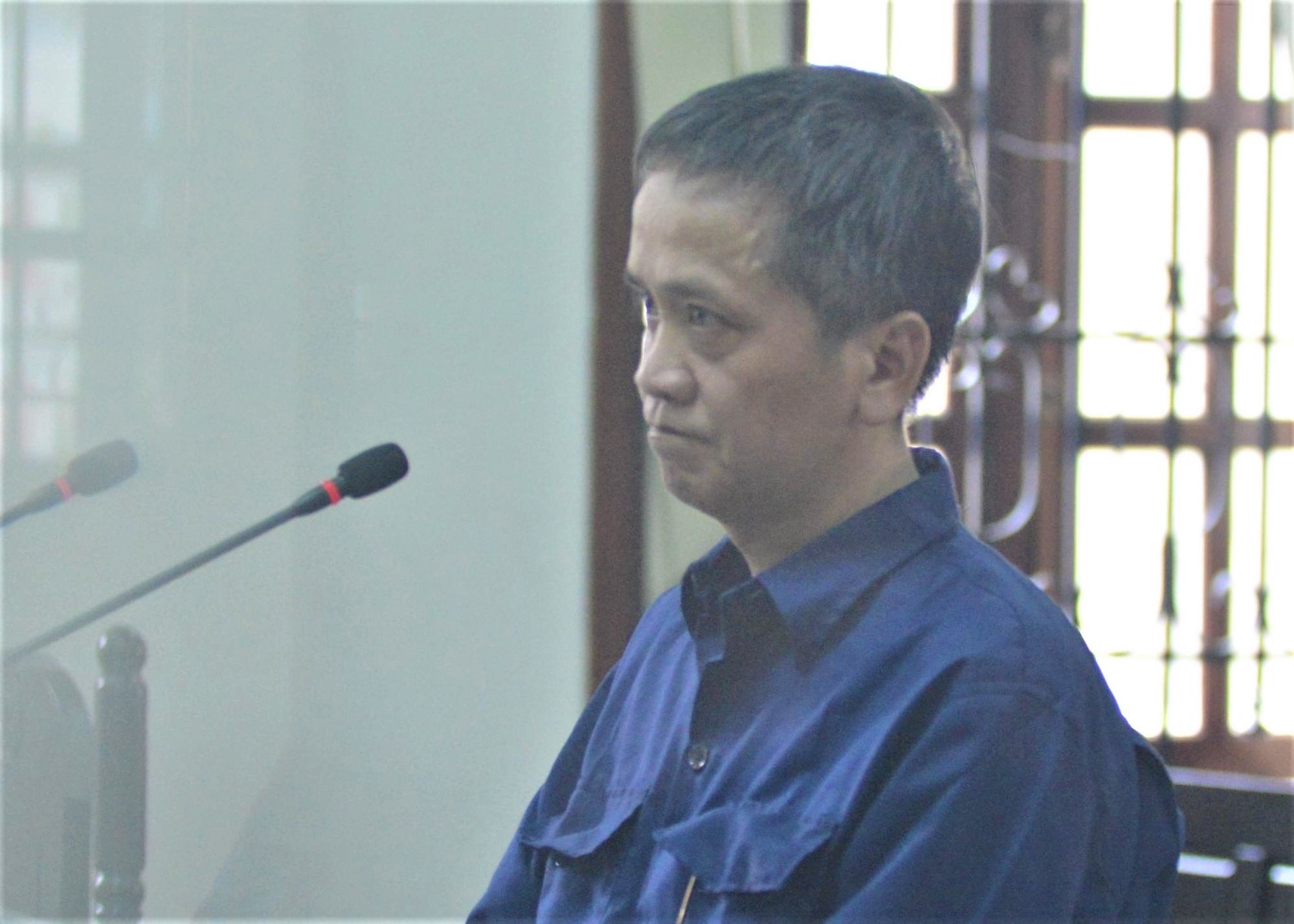 Can bo Trung tam xa hoi TP.HCM dam o linh 4 nam 6 thang tu hinh anh