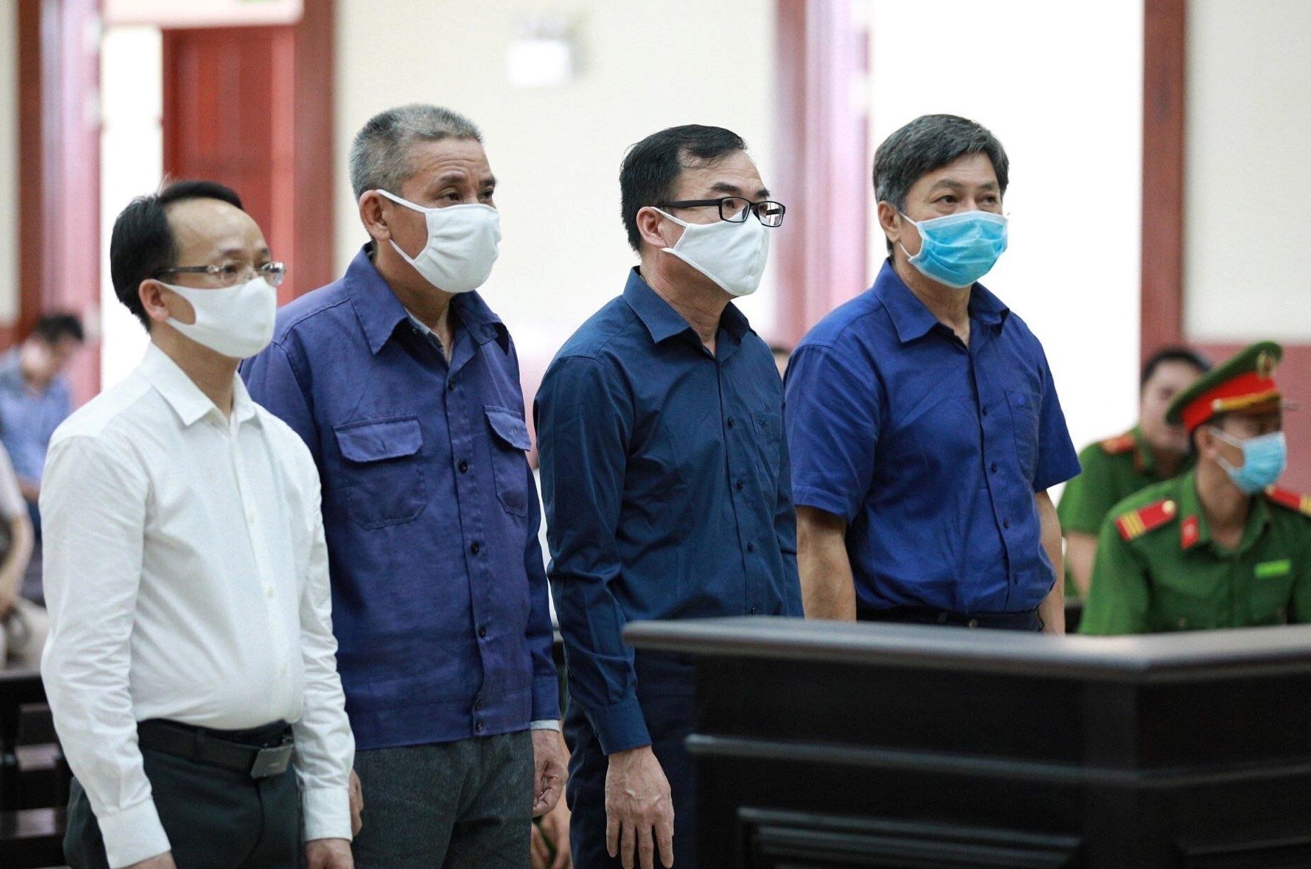 phuc tham giao dat Thi Sach anh 1