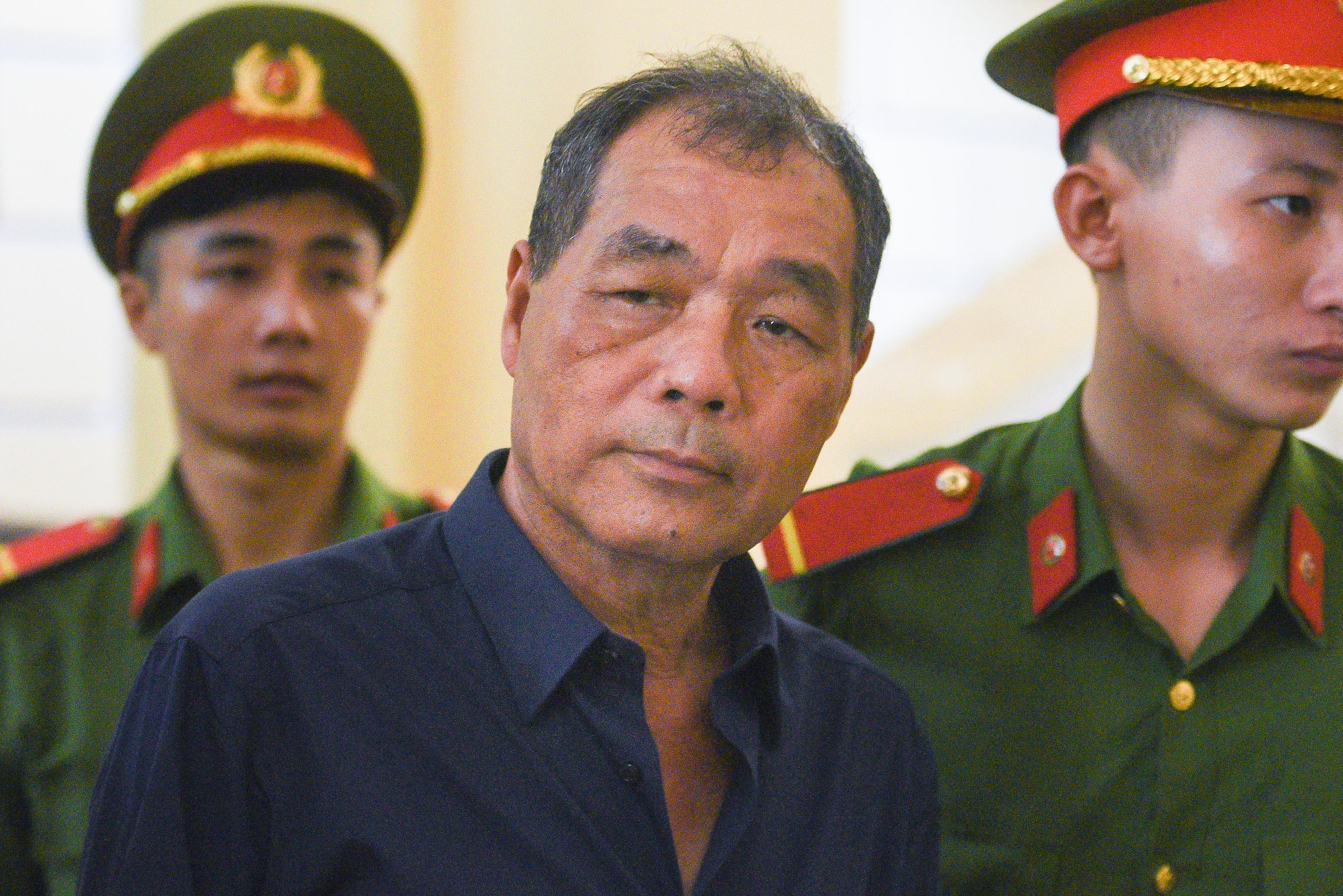 Khang nghi tang an voi ong Tram Be hinh anh