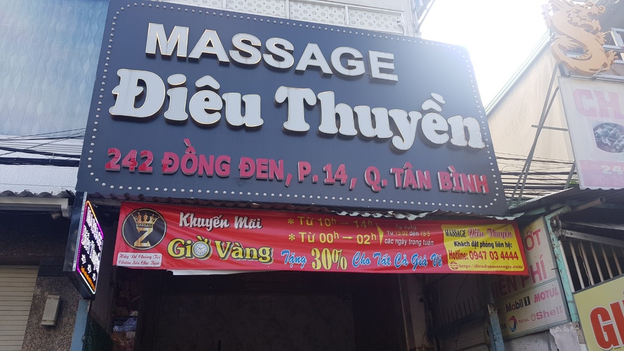 Tiem massage bi tuoc giay phep trong truong hop nao? hinh anh