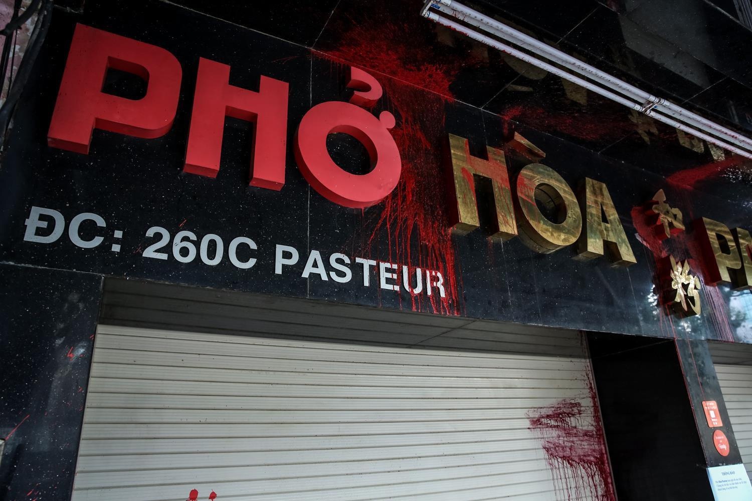 tạt sơn quán phở Hòa ảnh 1 tat son quan pho Hoa anh 1