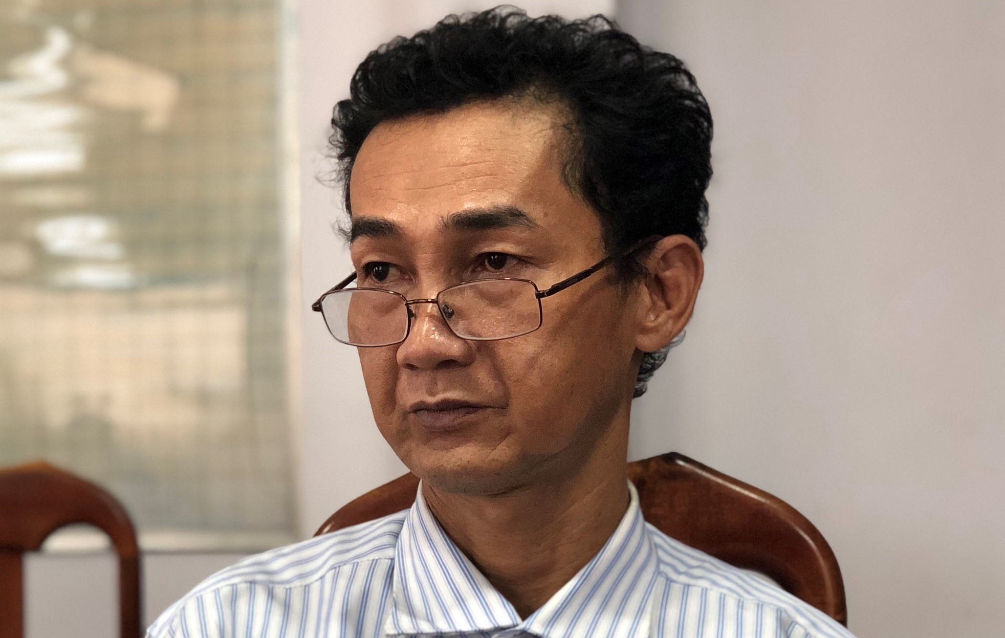 Nhom dan canh moc tui o Suoi Tien hau toa hinh anh