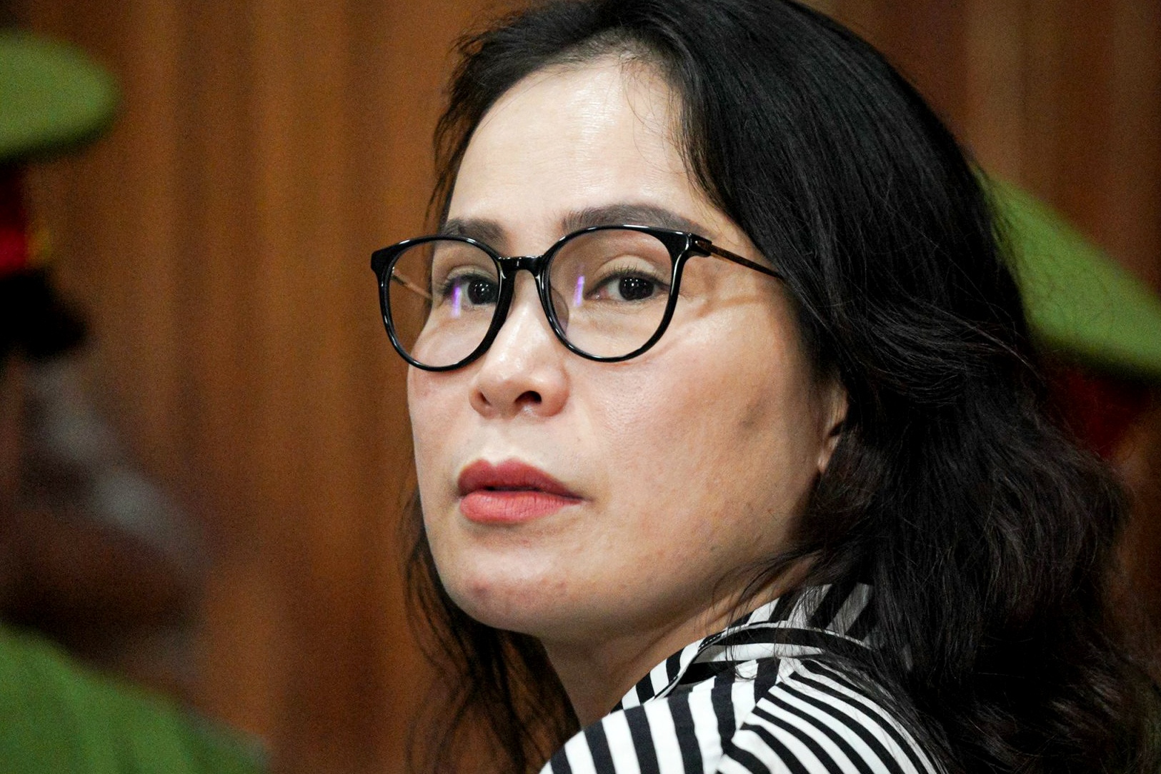 Ba Thuy ly giai viec chuyen tien cho ong Nguyen Thanh Tai hinh anh