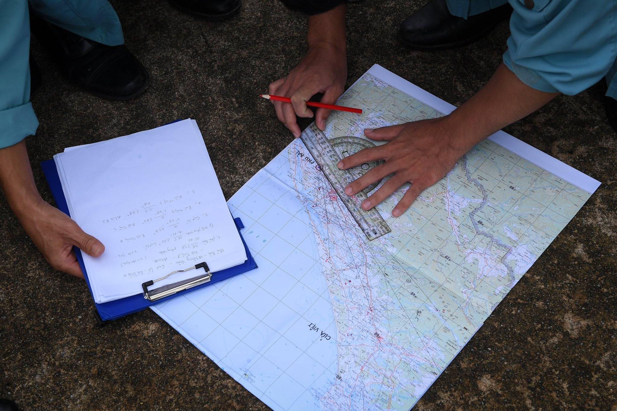 truc thang vao rao trang 3 anh 7