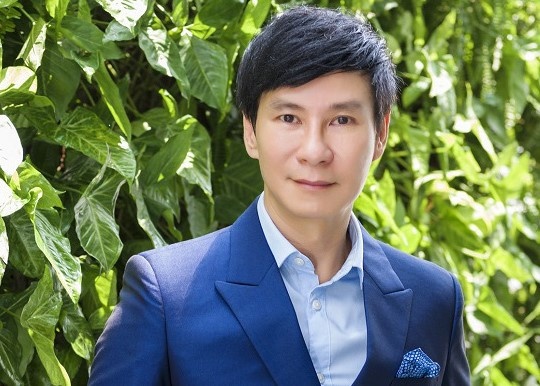 Dai dien cua Ly Hai gay gat tai vu kien ban quyen hinh anh