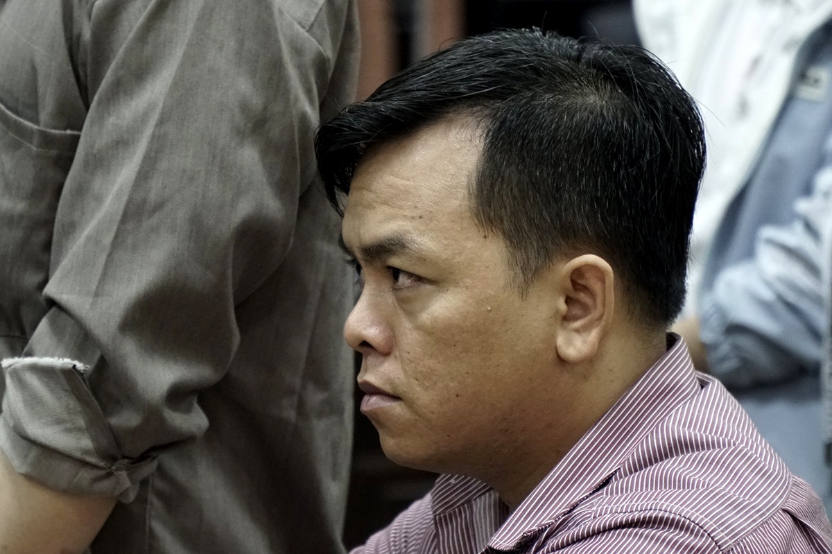 Phuc XO duoc giam an hinh anh