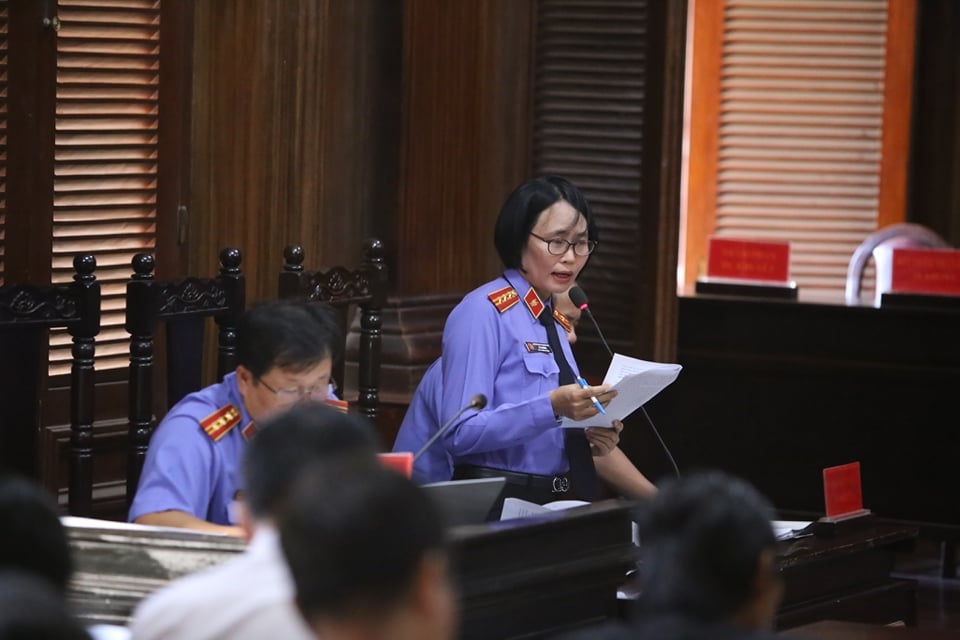 Tran Phuong Binh tu chung than anh 2