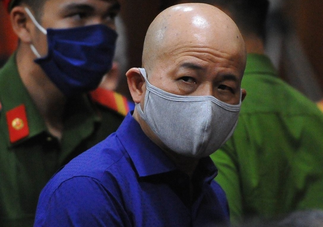 Thu doan gian doi cua Ut 'Troc' trong vu cao toc Trung Luong hinh anh