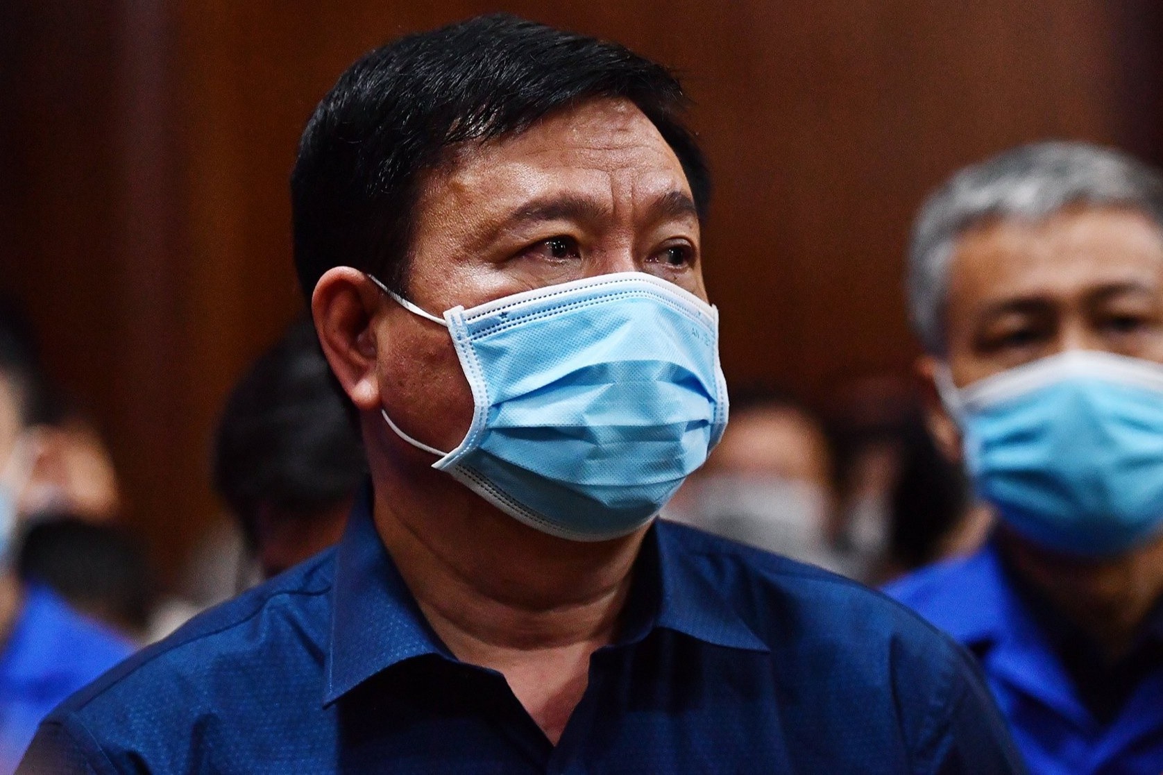 Sang nay tuyen an ong Dinh La Thang hinh anh