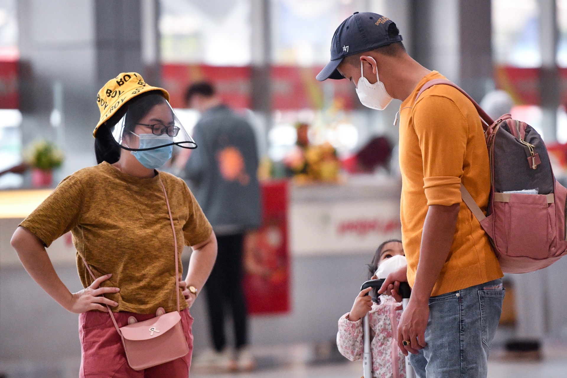 'Chay dich' ve que don Tet hinh anh