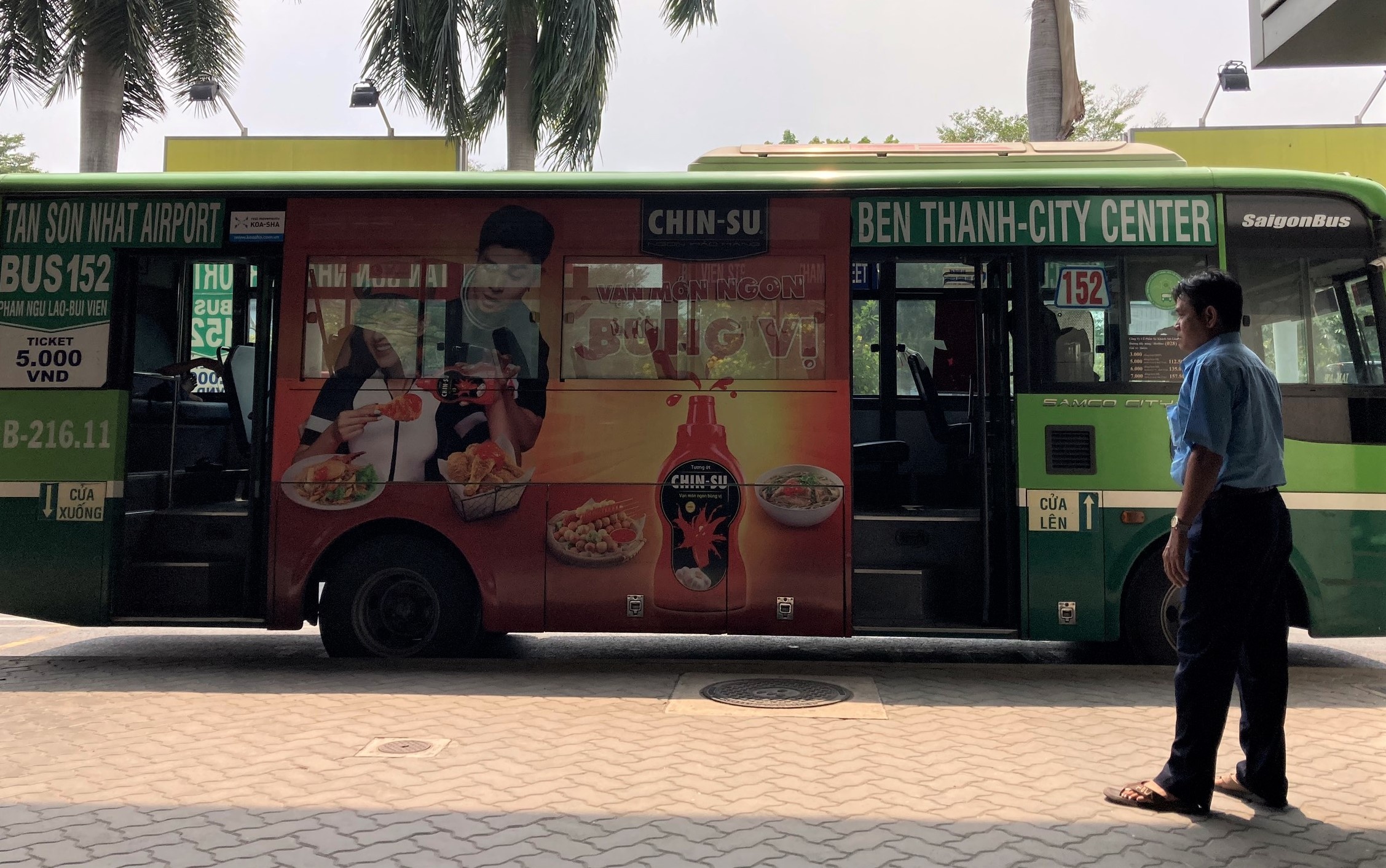 ga quoc te tan son nhat, anh 1