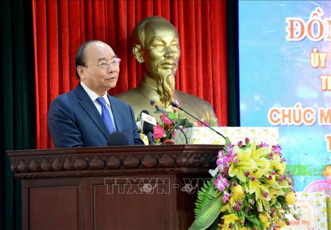thu tuong nguyen xuan phuc chuc tet anh 2