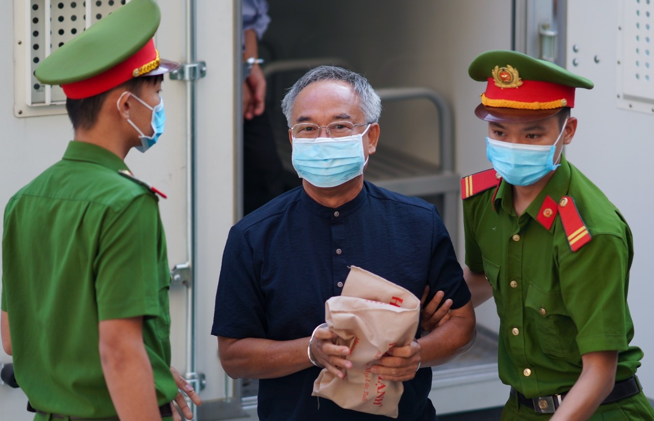 Trieu tap nhieu so, nganh den phien xu ong Nguyen Thanh Tai hinh anh