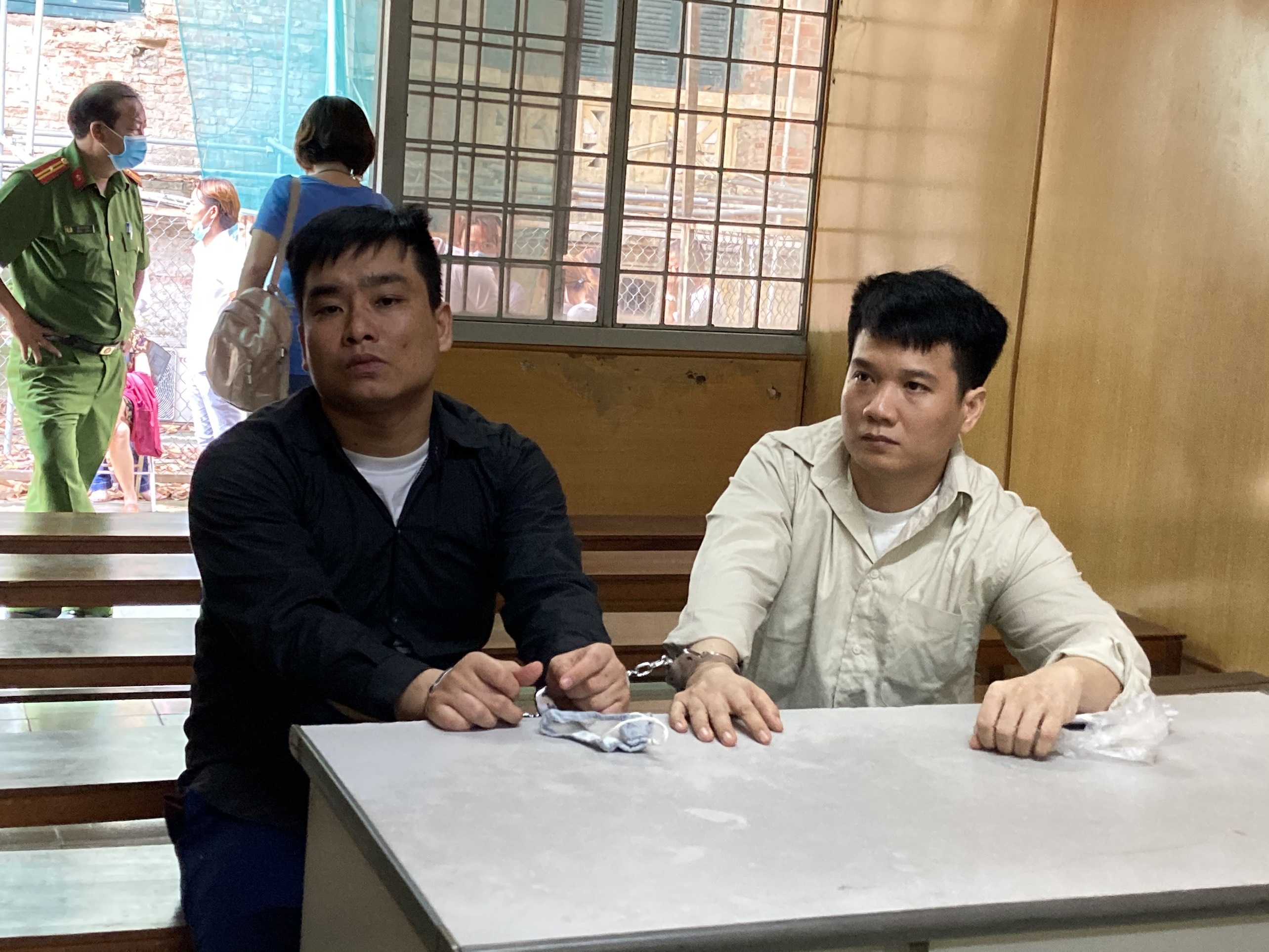 dùng súng tự chế bắn ảnh 1 dung sung tu che ban anh 1