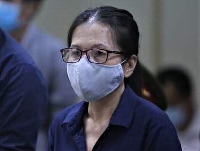 Y an chung than voi cuu giam doc chi nhanh Agribank Ben Thanh hinh anh