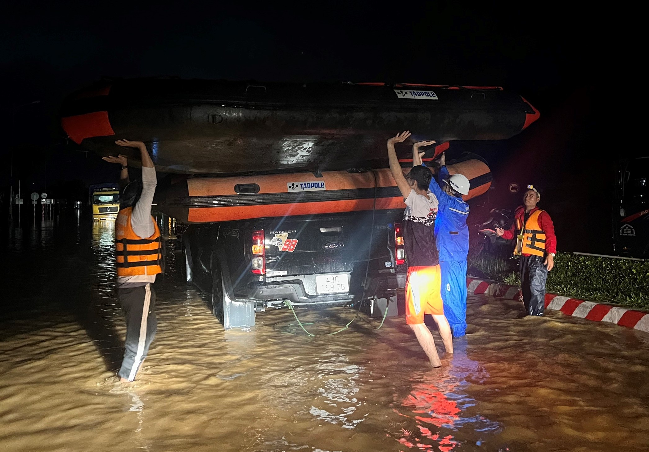 đà nẵng ngập ảnh 1 da nang ngap anh 1