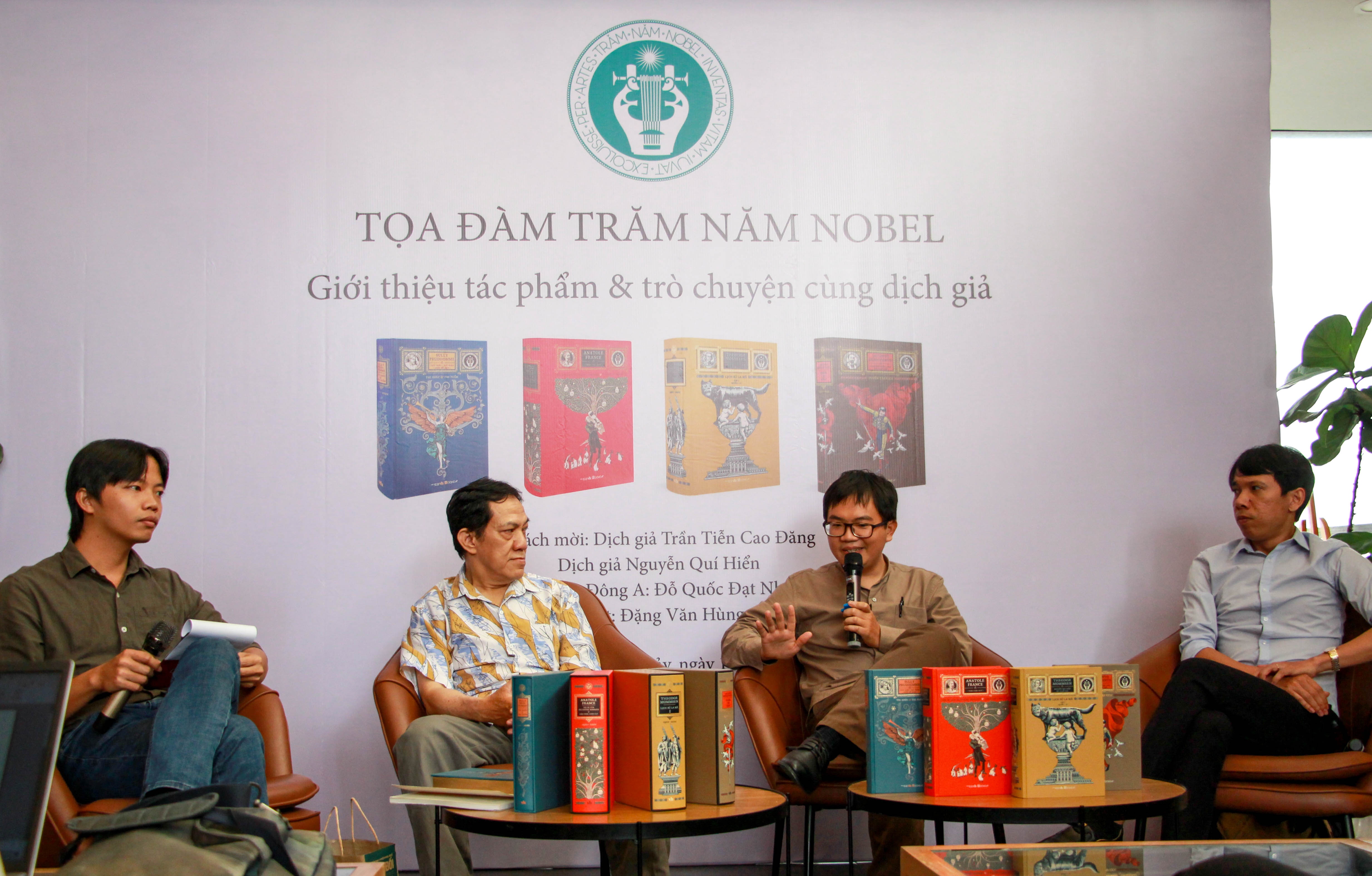 dich tac pham nobel anh 2