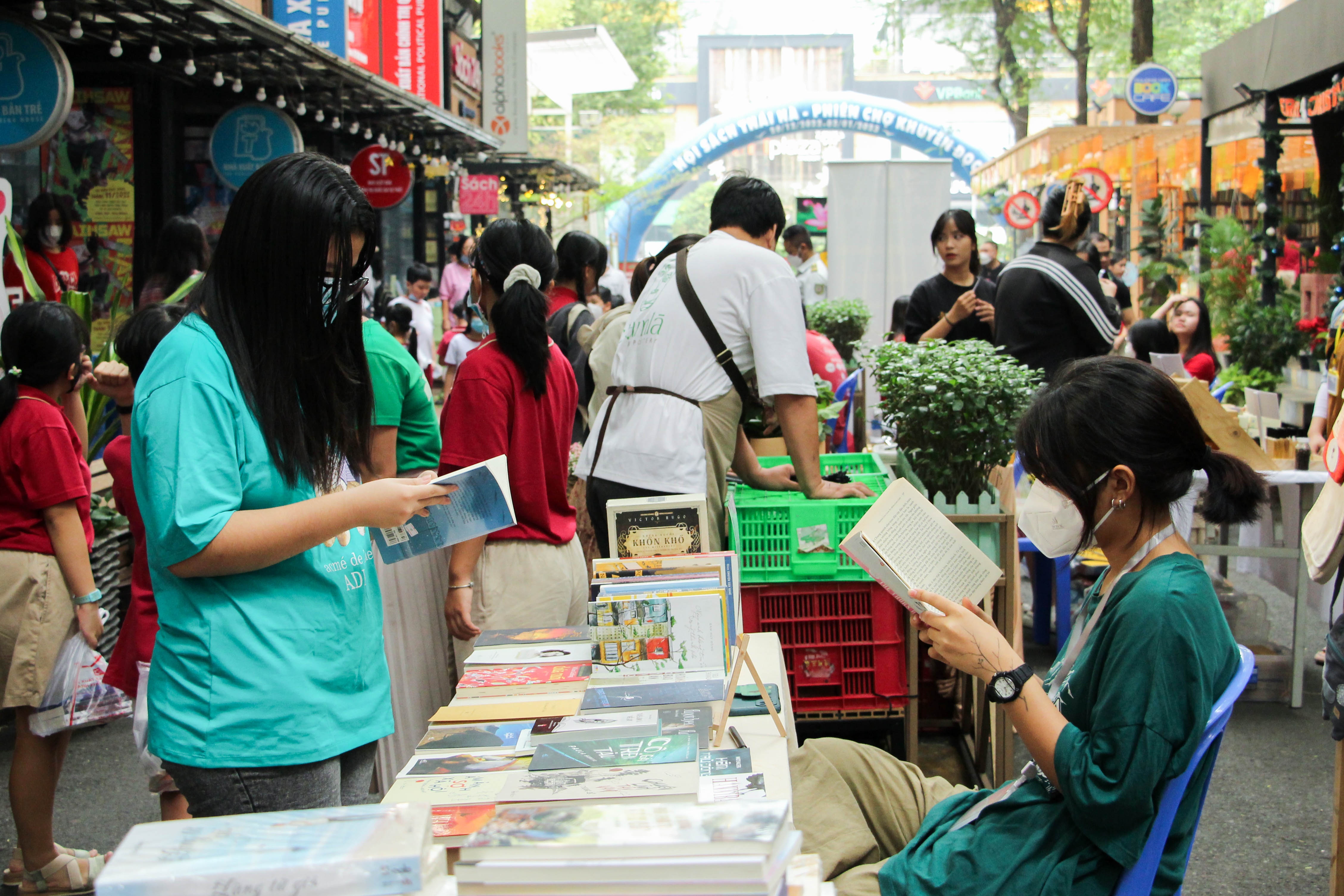 phien cho khuyen doc anh 2