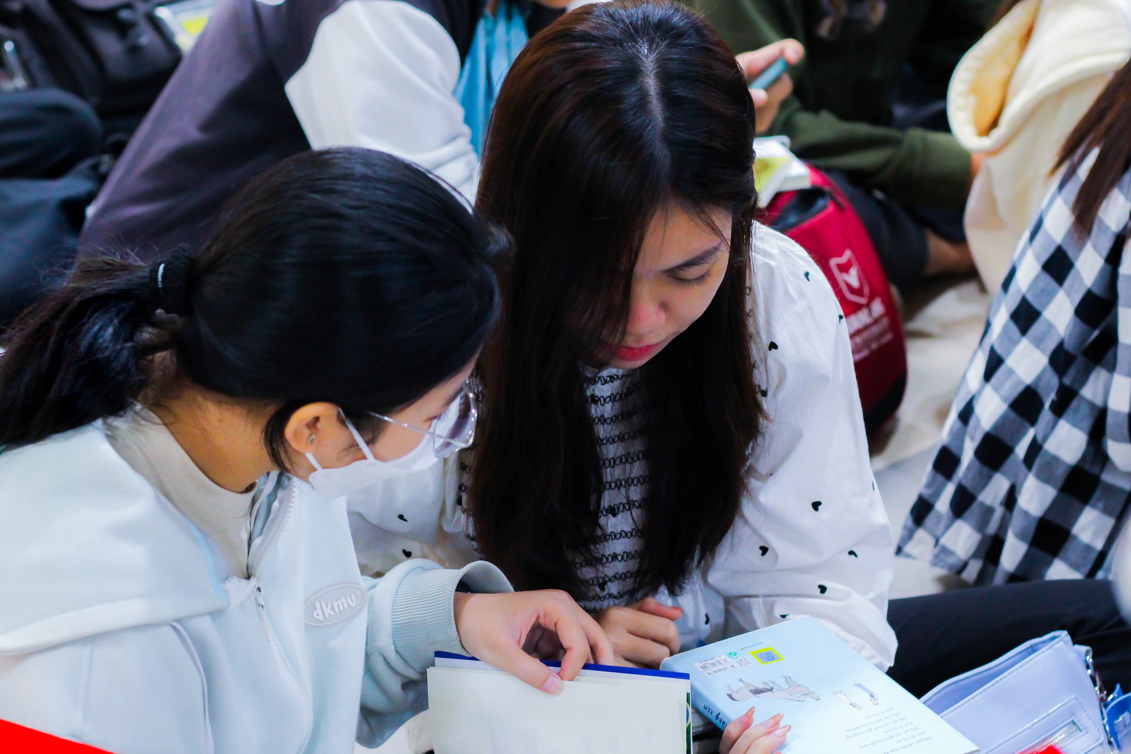 Nguyen Nhat Anh anh 11