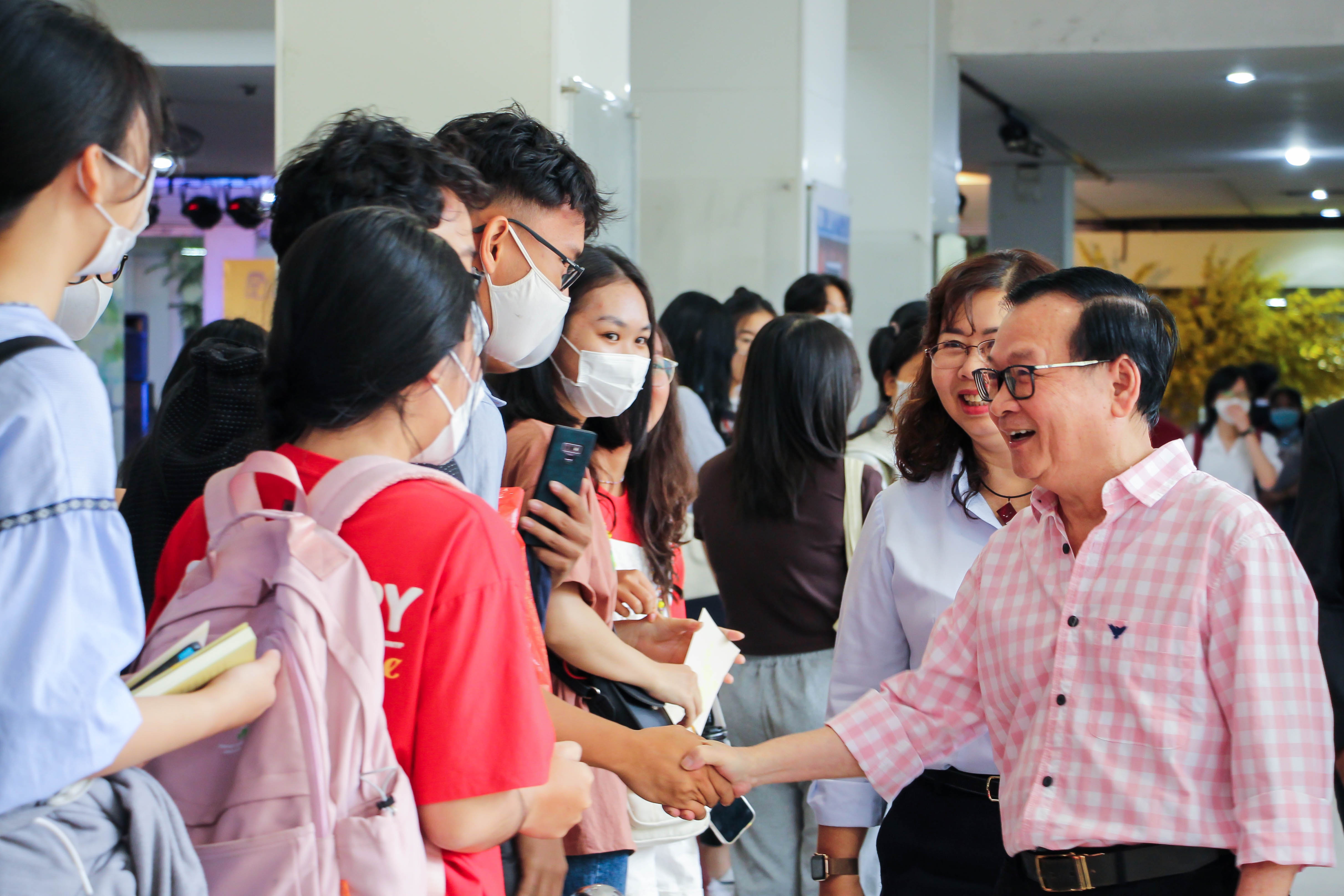 Nguyen Nhat Anh anh 3