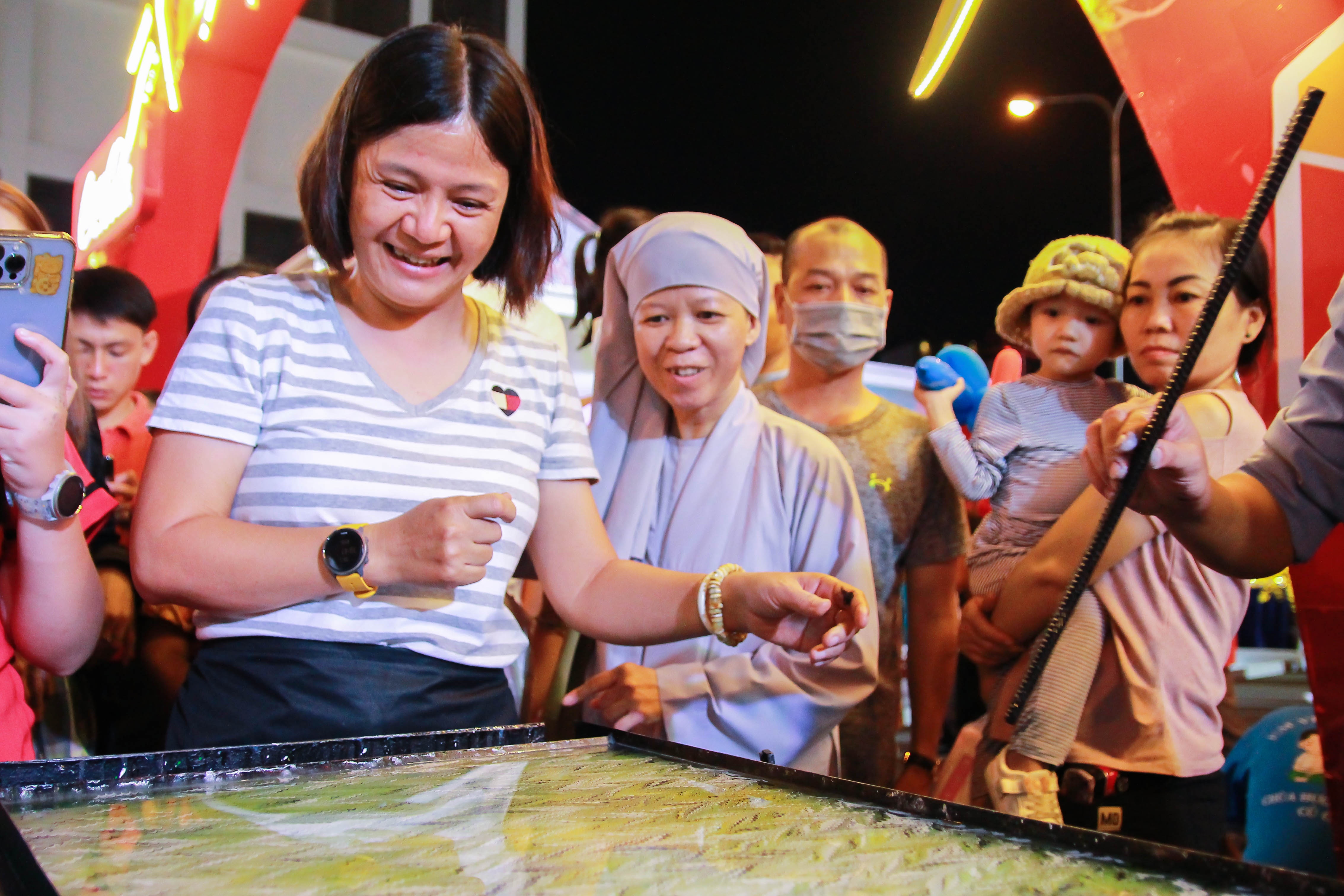 Duong sach Tet TP.HCM anh 4