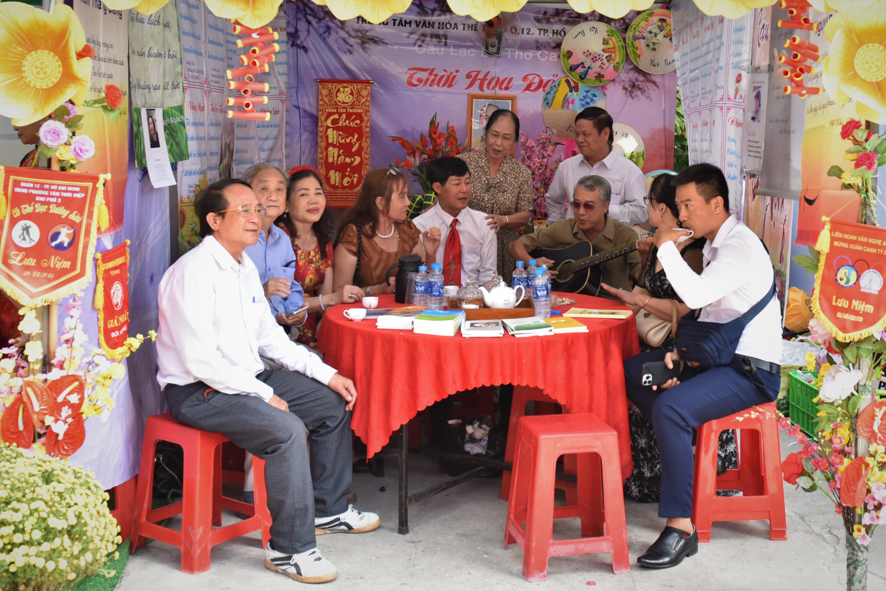 Ngay Tho Viet Nam anh 2