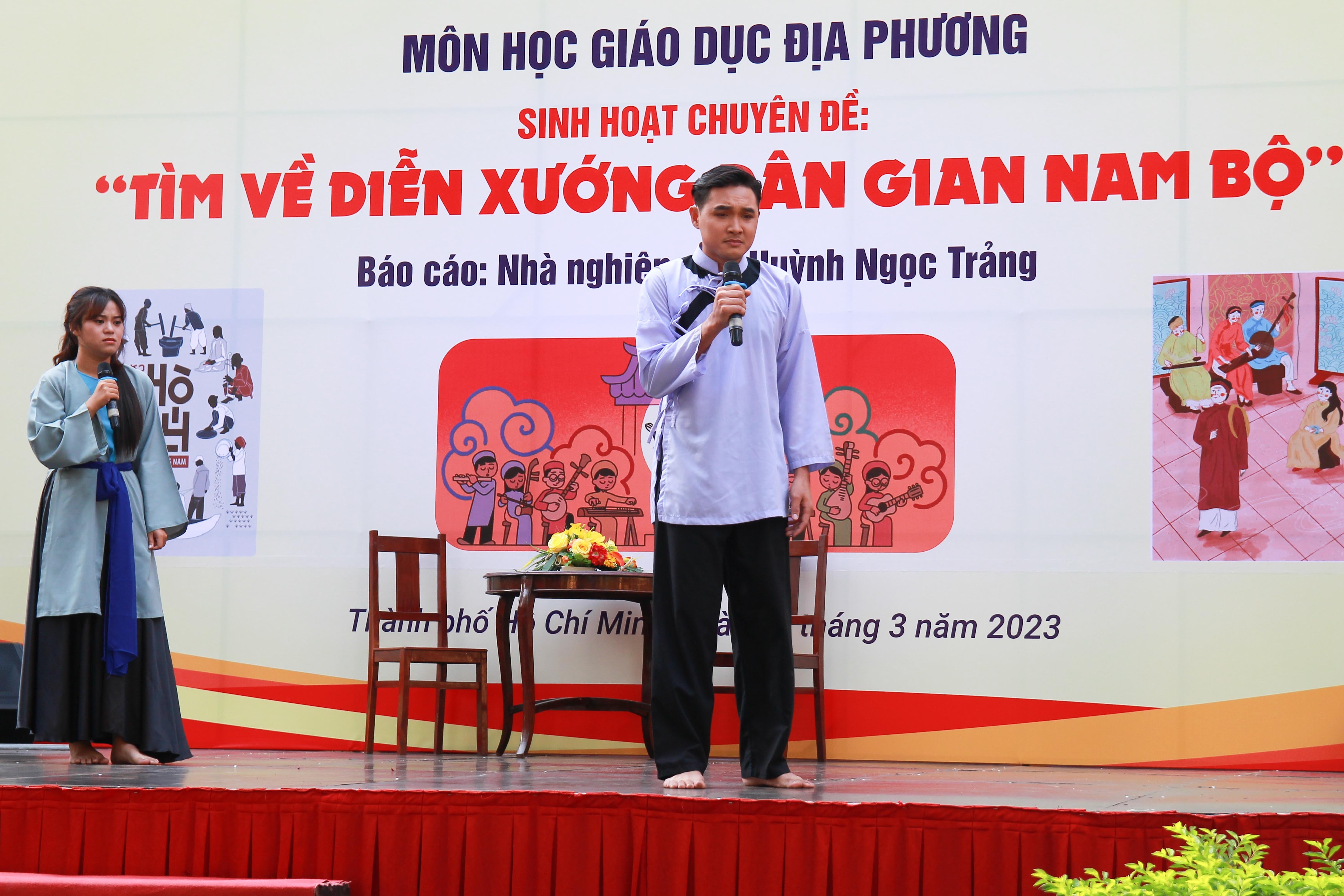 van hoc dan gian anh 3