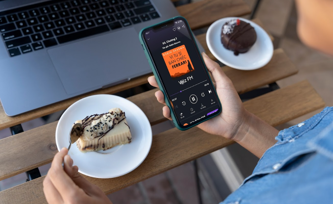 Thi truong sach noi anh 4