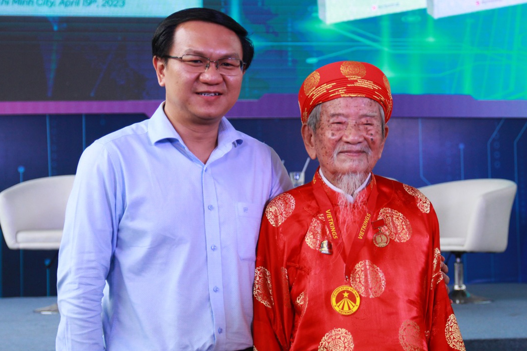 Tam long sau nang voi TP.HCM cua nha nghien cuu 103 tuoi hinh anh