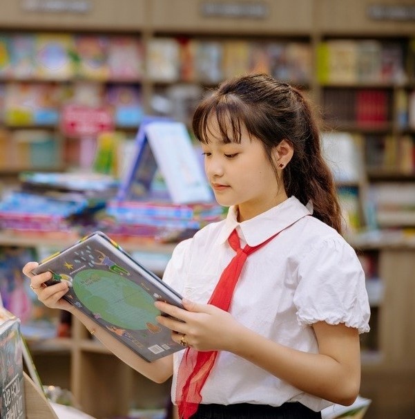 phat trien van hoa doc anh 1