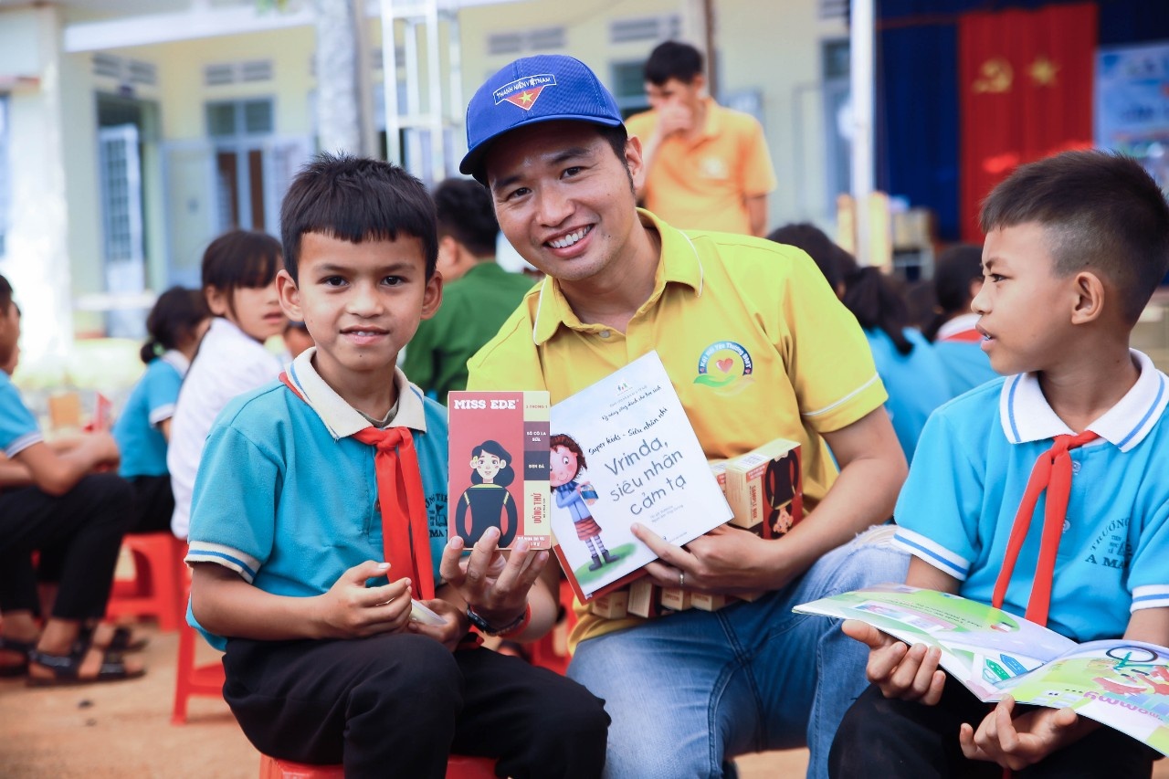 xe thu vien luu dong anh 3