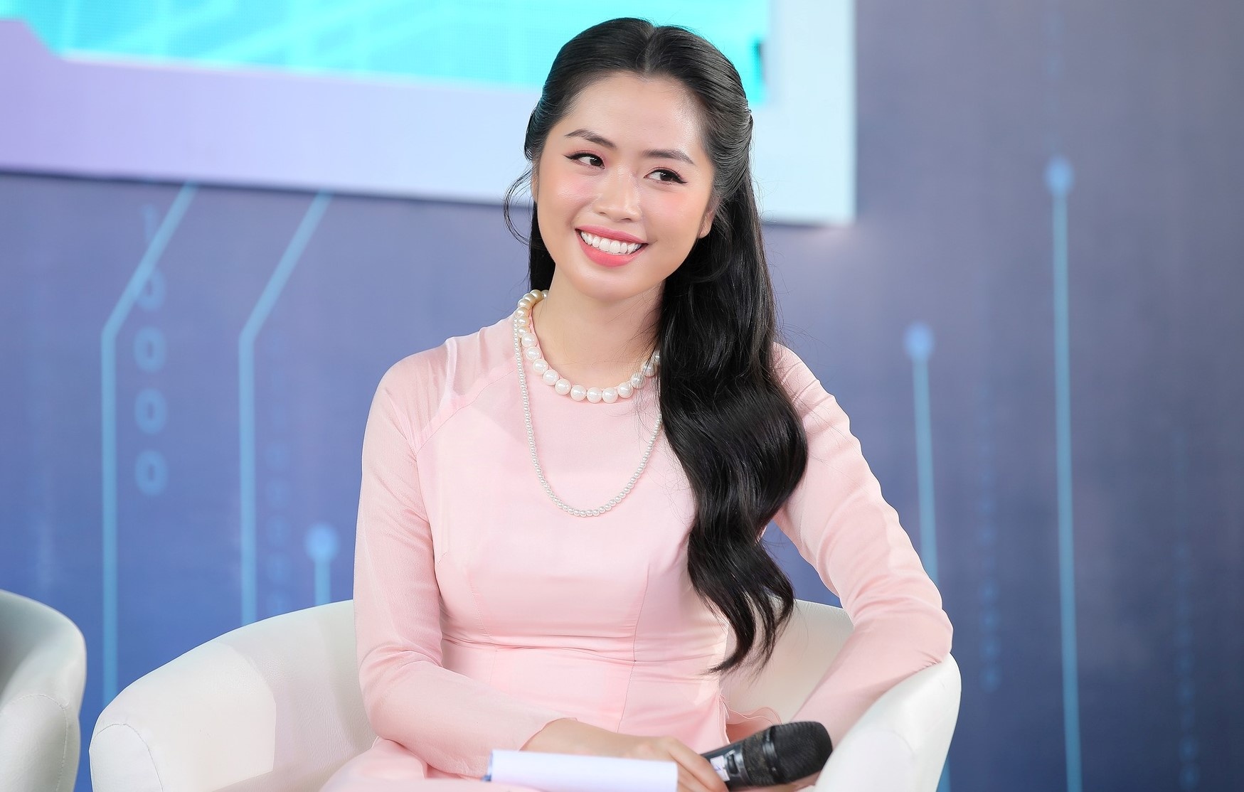Tam su cua nhung nguoi lam 'nghe noi' hinh anh