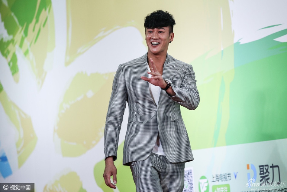 Sao Hoa ngữ thảm đỏ LHP Thượng Hải ảnh 12 Sao Hoa ngu tham do LHP Thuong Hai anh 12