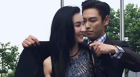 T.O.P (Big Bang) tinh cam voi Truong Ba Chi tren tham do hinh anh