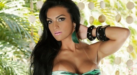 Tu tu khong thanh, nguoi mau bi liet nua nguoi hinh anh