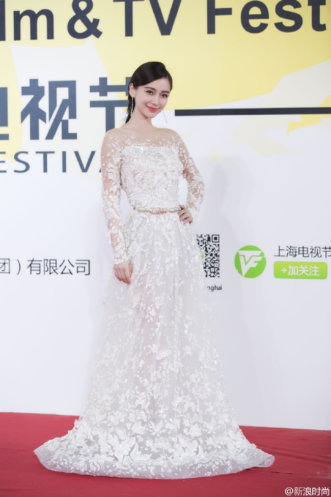 Anglababy su co trang phuc anh 2