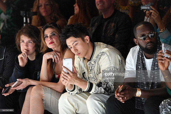 Sao nam tai Tuan le thoi trang anh 5