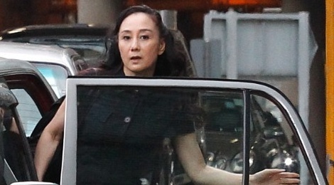 Vo Ly Lien Kiet hiem hoi xuat hien tren pho hinh anh