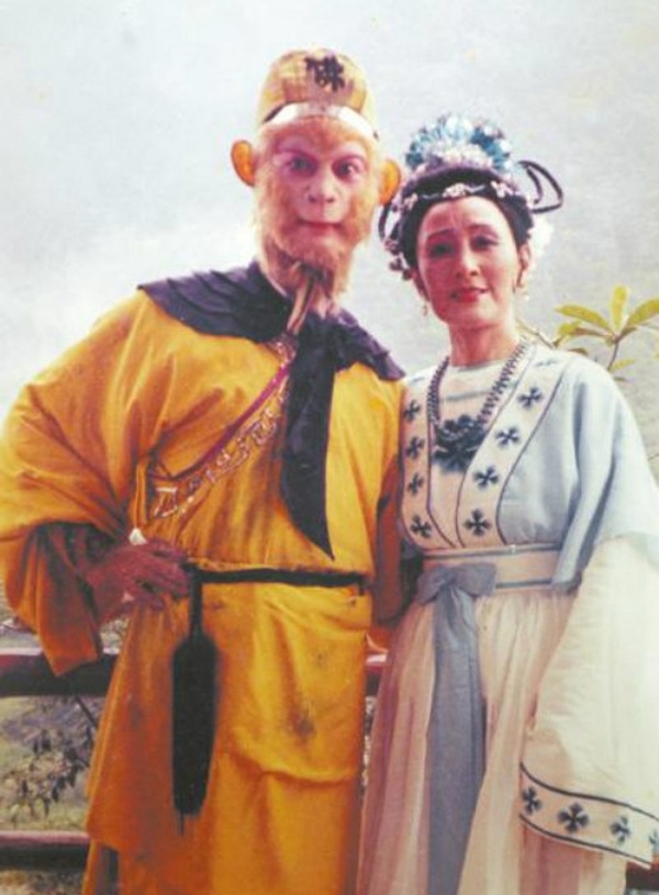 Nghe si Tay du ky 1986 qua doi anh 4