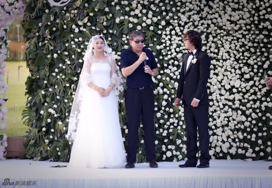 Dam cuoi sao Chan Hoan truyen anh 5