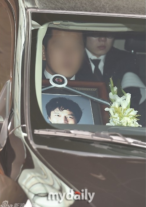 Kim Sung Min dam tang anh 8