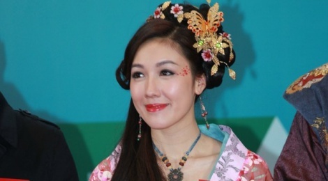 Sao nu 'Cung tam ke' lo lang pha san vi Anh rut khoi EU hinh anh